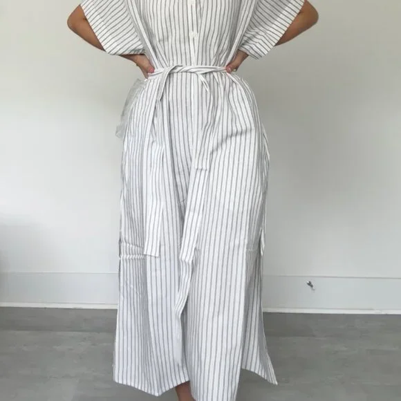 Linen Blend Relaxed Fit Dress - Picture 5 of 9